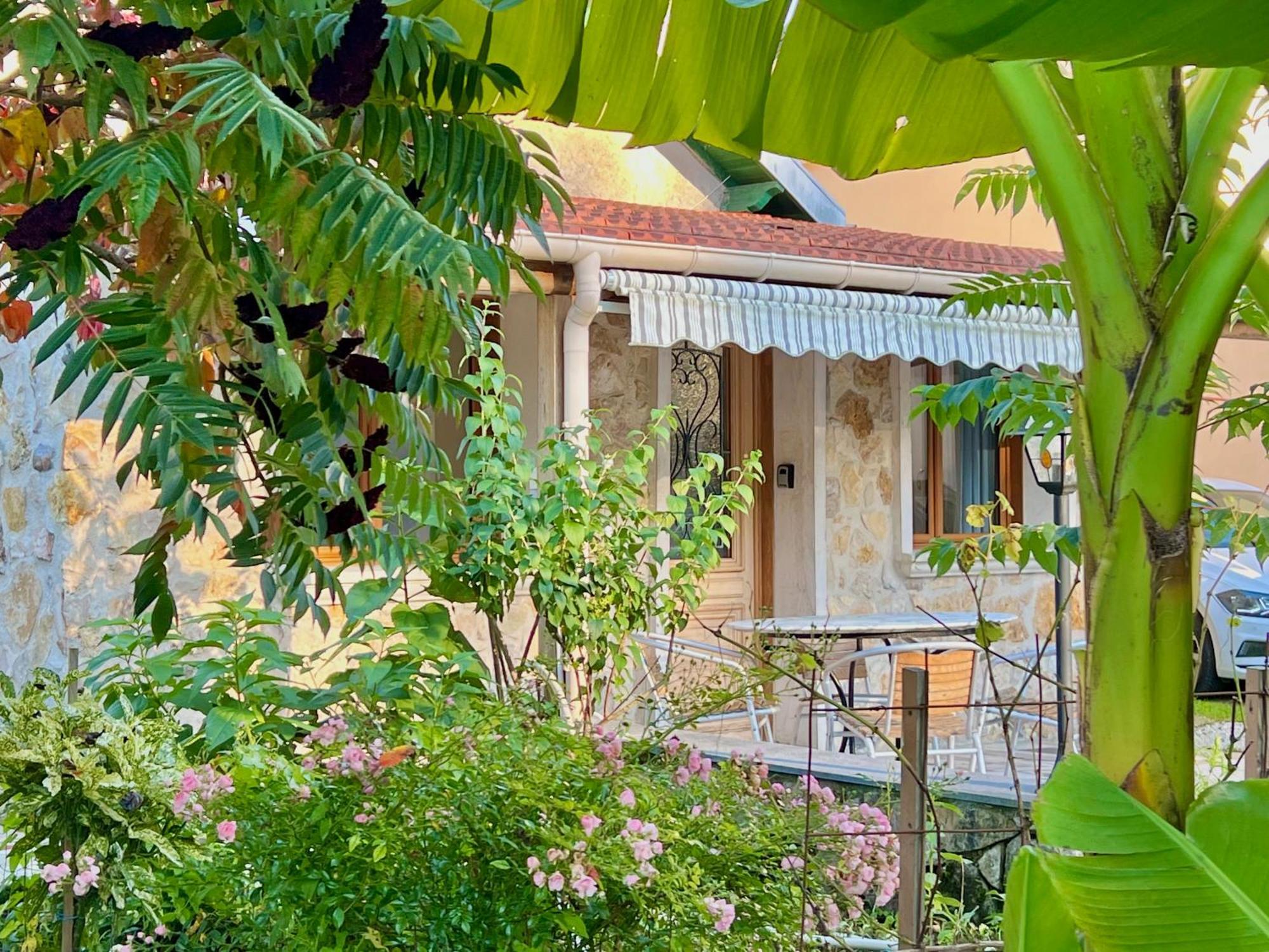 Villa Joumana Tourisme Gouvernes Exterior foto